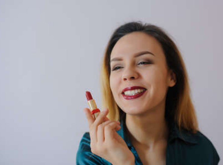 Il rossetto che dura tutto il giorno senza sbavarsi